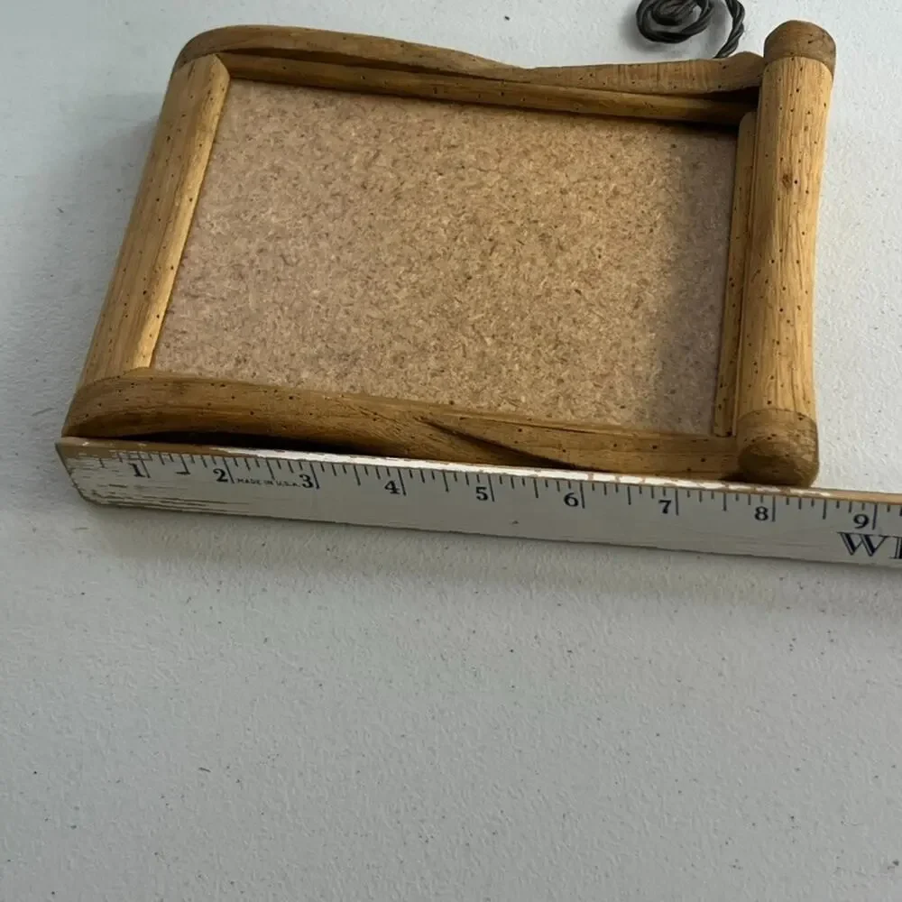 Wood Cork Frame 8.5